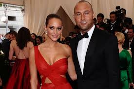 Just jared and people magazine confirm that derek jeter and minka kelly have broken up after three years together. Derek Jeter Girlfriend Hannah Davis Reportedly Engaged Bleacher Report Latest News Videos And Highlights