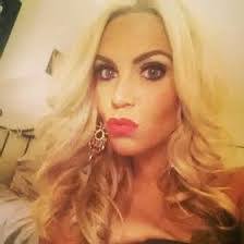 Kara Carr's Instagram, Twitter & Facebook