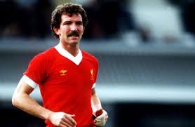 Liverpool legend graeme souness joined otb am after the club were crowned premier league the start of the graeme souness era at liverpool: Liverpool Legend Graeme Souness Rushed To Hospital On Stretcher Amid Health Scare Mirror Online