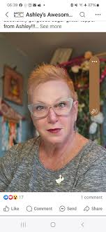 Purchasing Gold Toppers from Ashley's Awesome Affordable Toppers