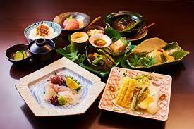 東大阪の和食、会席料理なら美味しいと評判の味彩旬香 菜ばなです | HOME
