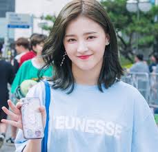 She is the daughter of an american father and a korean mother. Nancy Momoland Celeb Hungry