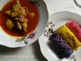 Hanya perlu menggunakan botol air minuman. Roti Jala Hipster Cik Ton