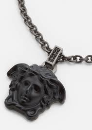Shop online the latest ss21 collection of versace for men on ssense and find the perfect necklaces for you among a great selection. Versace Necklaces For Men Online Store Eu