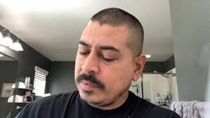 Wahl Beard Oil Gift Set 4 X 10 ml Fragrances, Gifts for Men : Amazon.co.uk:  Health & Personal Care