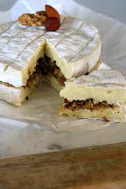 Camembert Aux Fruits Secs Et Au Miel Recette Recette Repas Noel Camembert Recette Fromage