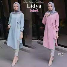 Semuanya tampak mengenakan baju halkah. T C 18 Tunik Lidya Tunik Terbaru Fashion Tunik Murah Kekinian Terlaris Promo Tunik Muslim Tunik Wanita Tunik L Dress Tunik Polos Tunik Cewek Murah Tunik Panjang Atasan Wanita Baju Tunik Long Tunik Long Dress Tunik Muslimah Tunik Lengan Panjang Masa