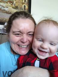 Enjoy the beauty of life...buried the ugliness of it...good morning  everybody😘😘