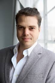 Karl White's Instagram, Twitter & Facebook