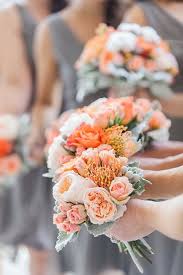 Please keep in mind these may vary depending on weather conditions, availability etc, this is a guide only. 25 Autumn Inspired Wedding Flowers Modern Wedding