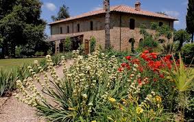 Now $355 (was $̶4̶8̶9̶) on tripadvisor: Agriturismo Toskana Antikes Ferienhaus Mit Spektakularem Infinity Pool