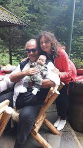 Översättning av 'alle porte del sole' av gigliola cinquetti (giliola cinquetti) från italienska till portugisiska Italiano Caro E Stimato Gigliola Luiz Roberto Turatti Facebook