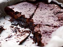 Fondant Au Chocolat Aux Dattes Sans Beurre Sans Lait Et Sans Gluten Recettes Recipe Desserts Food Gluten Free Dairy Free