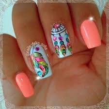 Las uñas de manos y pies son parte de los elementos que toda mujer coqueta arregla y decora para expresar su belleza. Unas Mels Home Facebook