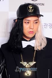 Gdragon has some crazy hair styles throughout the years, and we get to see them all thanks to this amazing compilation. Update 2013 G Dragon Hair Fysoshibang