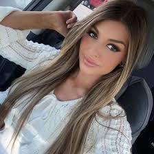 Amanda Helms's Instagram, Twitter & Facebook