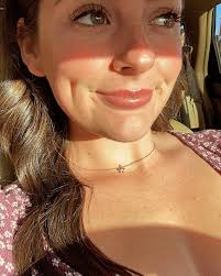 March coffee special ☘️ Pot-O-Gold Americano ✨ Swing by to try this  delicious combination of Honey & Brown sugar Americano style with Honey  drizzle topped with Irish cream Cold foam & Gold