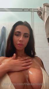 Watch online Sara Sfamurri aka therealmorenita OnlyFans - A Shower for you  2 on X-video