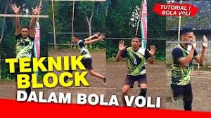 Terdapat 3 gerakan kombinasi pada permainan sepak bola, diantaranya meliputi gerak lokomotor dan manipulatif dala m gerakan menendang bola, menghentikan bola, dan menggiring bola. Teknik Blocking Dalam Bola Voli Tutorial Bola Voli Youtube