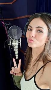 Michael Serota (michaelckeys)