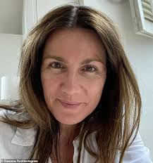 Jun 21, 2021 · susanna, 50, was a teenager in the 1970s credit: Susanna Reid Shares Makeup Free Selfie Ahead Of Gmb Comeback Fr24 News English