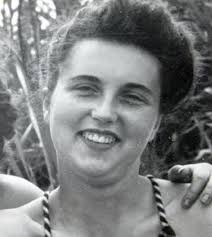 File:Flora Jacobs (1940).png