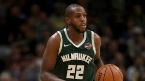 Khris middleton's girlfriend is samantha dutton, they have been together for several years and have since welcomed one daughter together. Who Is Khris Middleton S Wife Learn All The Details Here Glamour Fame