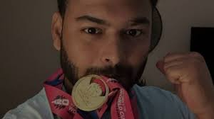 Axar Patel Takes A Playful Jibe At Rishabh Pant's Viral Pic With T20 World  Cup Medal: 'Mere Paas Bhi Same Hai..'
