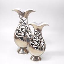 Jiji.com.gh more than 26 aluminium home accessories for sale starting from gh₵ 1 in ghana choose from the best aluminium home accessories offers and make your home cozy. Home Decor Aluminium Flower Vase Honeydew Overseas Id 20914198673