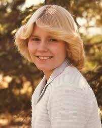 Obituary for Linda Marie (Schmidt) Dornon