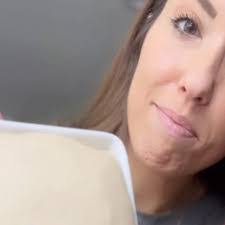 Katie Calabrese's Instagram, Twitter & Facebook