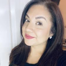 Stephanie Salazar's Instagram, Twitter & Facebook