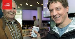 En tarvii muuta kuin että pystyisi puhumaan"