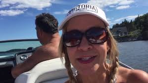 FAST WELLCRAFT BOAT IN TERENCE BAY NOVA SCOTIA -July 30 2017