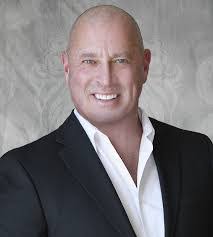 Rob Sawyer's Instagram, Twitter & Facebook