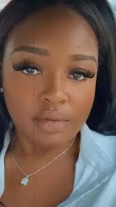 Adriana Smith's Instagram, Twitter & Facebook