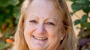 Tanya Moffatt's Instagram, Twitter & Facebook