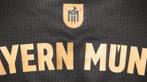 Se caso optar por alguma personalização, devera informar nos campos de informação adicional. Nova Camisa Reserva Do Bayern De Munique 2021 2022 Adidas Mdf
