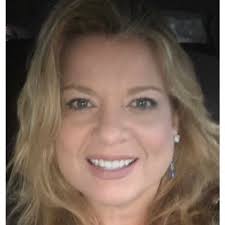 Michelle Gattis's Instagram, Twitter & Facebook