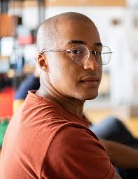 THE EVOLUTION OF THE AIRCRAFT CARRIER