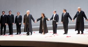 The fallen woman) is an opera in three acts by giuseppe verdi set to an italian libretto by francesco maria piave. Met Opera La Traviata Review Simon Parris Man In Chair