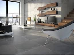 Des Dalles Xxl Facon Beton Cire Du Plus Bel Effet Carrelage Loussiana Grafito 60 X 60 Cm 50 47 M Metropol Carrelage Interieur Carrelage Salon Carrelage
