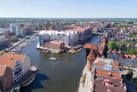 Glenn danzig founded his first band called the misfits back in 1977. Holiday Inn Speicherinsel Danzig Polen Rkw Architektur