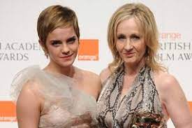 Mackenzie jean rowling murray, jo's third. Jk Rowling Daughter Who Are Jk Rowling S Children How Many Does She Have Books Entertainment Express Co Uk