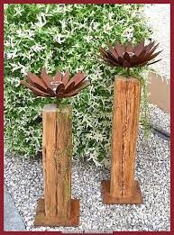 Grossartig Gefahrte Holzbalken Mit Edelrostblume Und Glaswind 100cm Karin Freinhofer Edelrost Rost Deko Garten Diy Gartendekoration