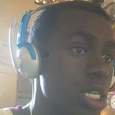 Stream Edwin Mose Pedazo music