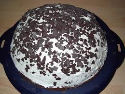 Den schmand und den joghurt in einer großen schüssel miteinander verrühren. Cappuccino Torte Schwarzwalder Art Geschmackvoll