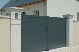 Pagar minimalis adalah adalah pagar rumah yang memiliki model dan desain minimalis. Desain Pilar Pagar Minimalis Bikin Rumah Lebih Berkelas Blog Qhomemart