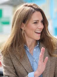 Experts reveal real reason behind Kate Middleton's bronde hair as she  visits Isle of Mull