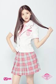 Produce 48 Profiles P101 S3 51 Wang Yi Ren Yuehua Pakaian Formal Gaya Ulzzang Wanita